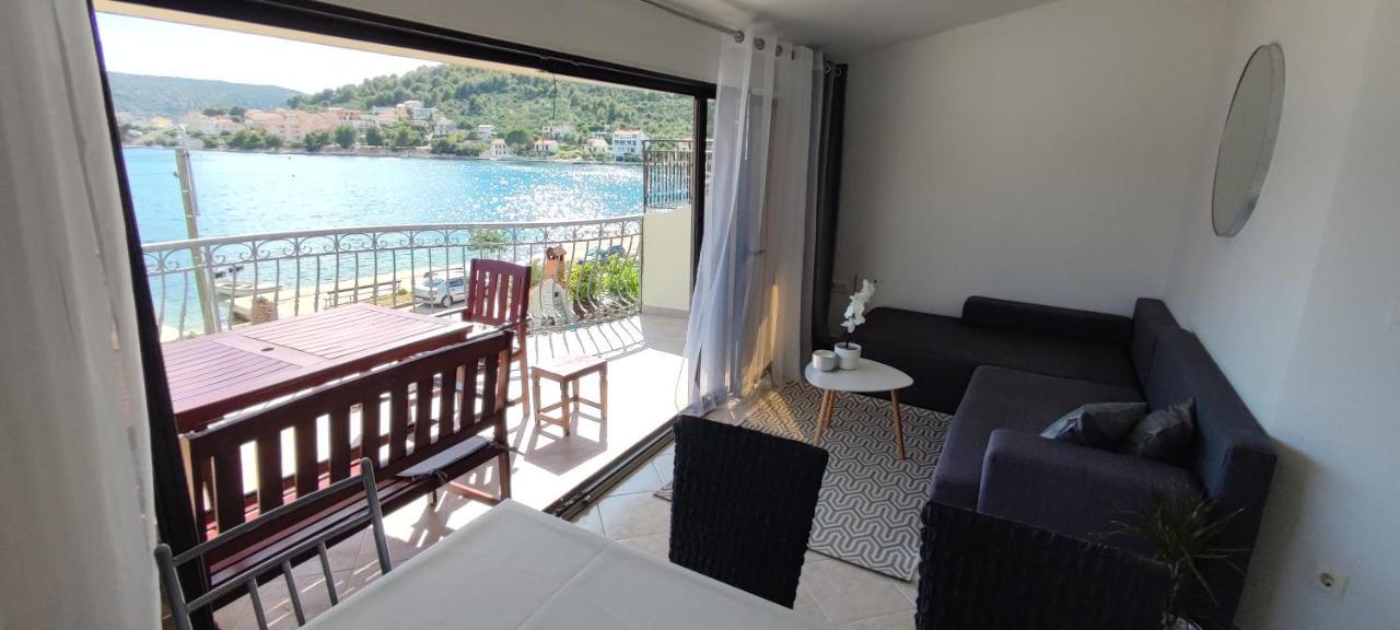 Apartman Mila Marina Exterior photo